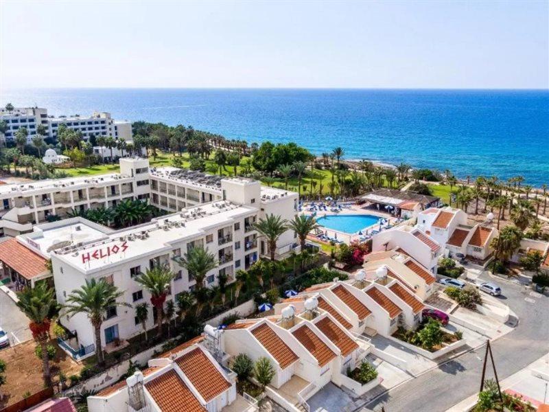 Helios 2 Apartment Paphos Exterior photo