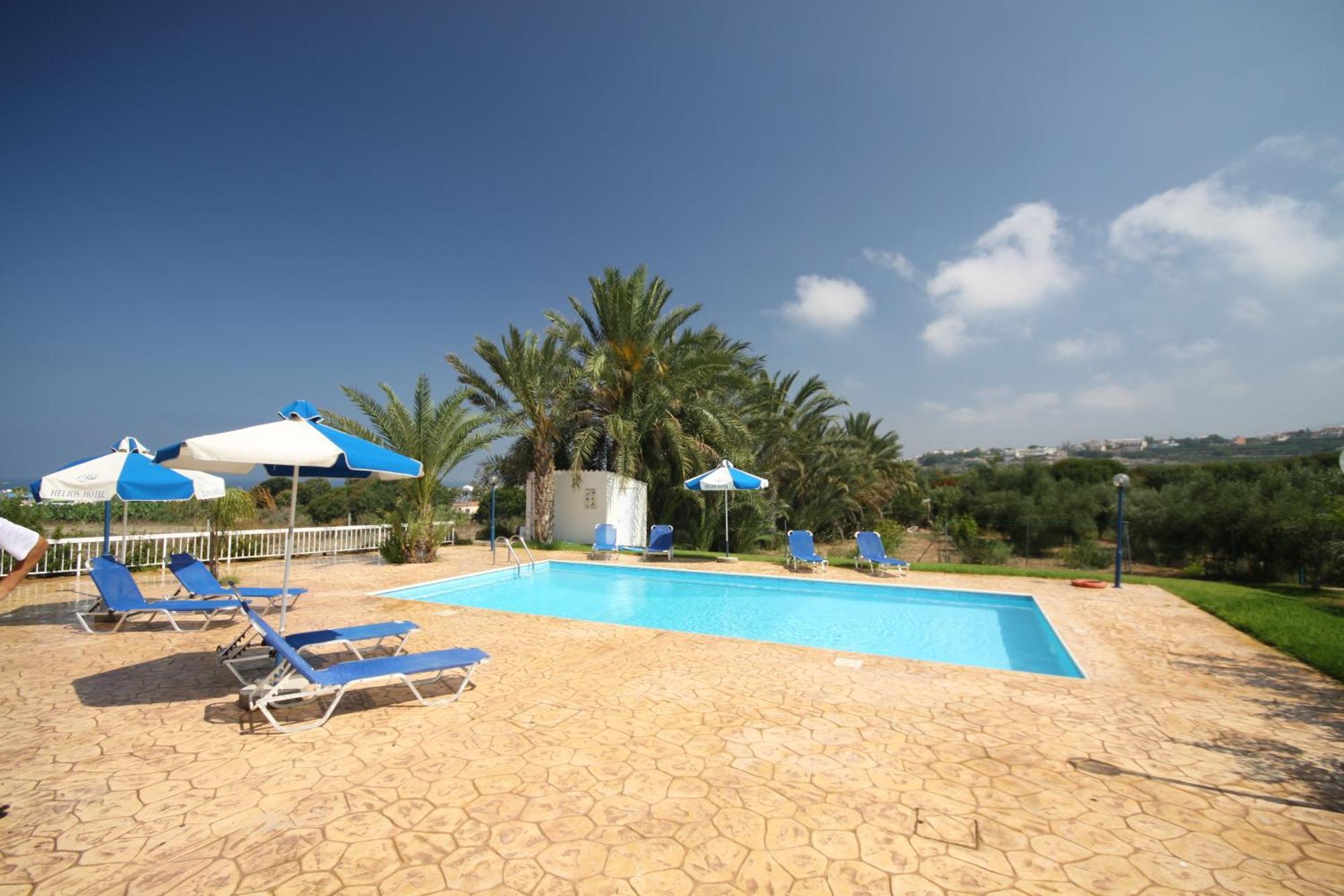 Helios 2 Apartment Paphos Exterior photo